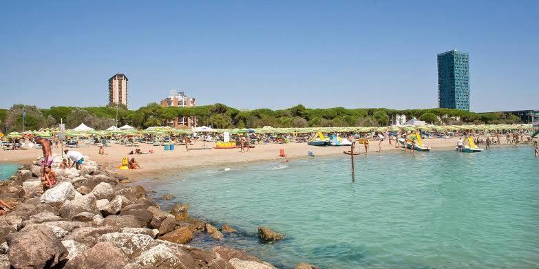 Pineta Oasi ,spiaggia E Mare Lido di Jesolo